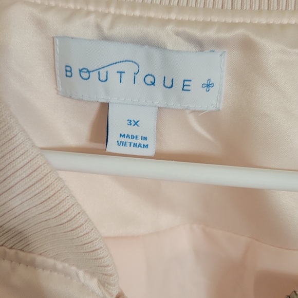 NWOT: Pale Pink Bomber Jacket Size 3X - Picture 3 of 4
